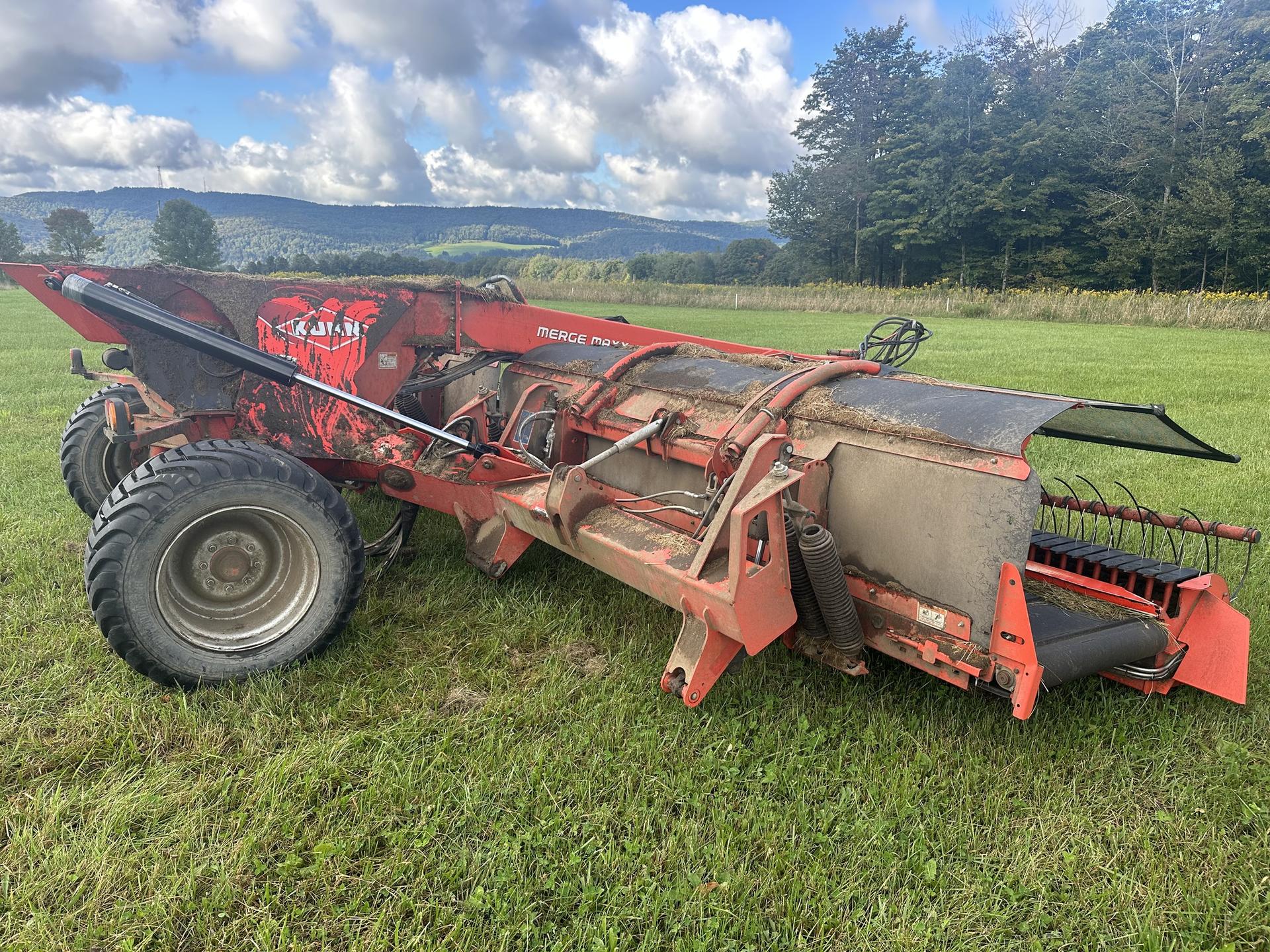2017 Kuhn MM700 Image