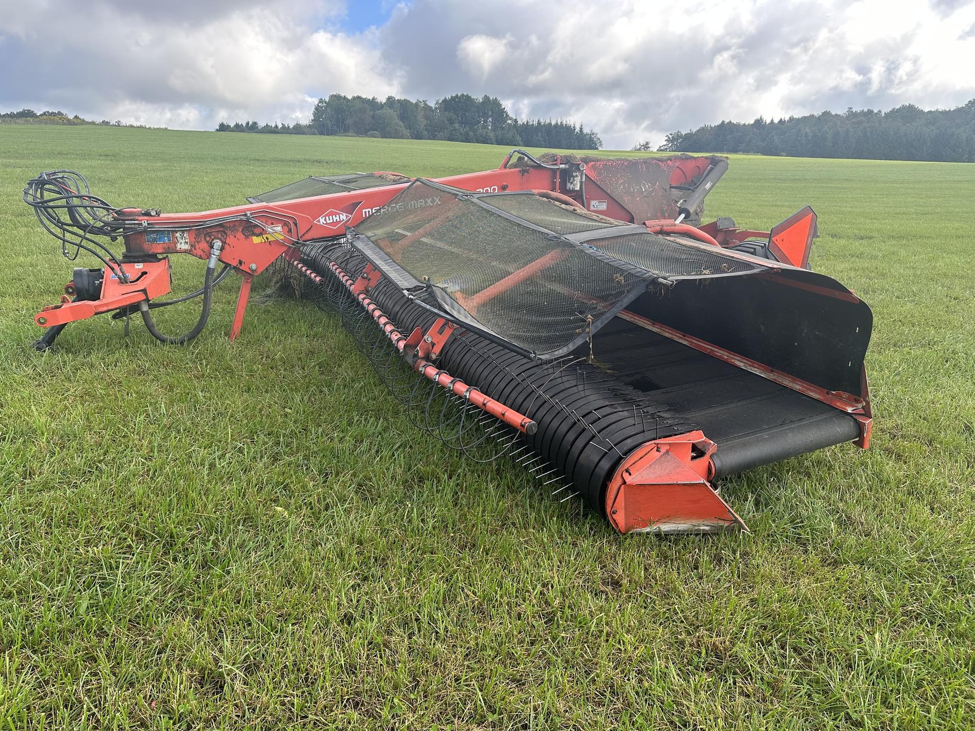 2017 Kuhn MM700 Image