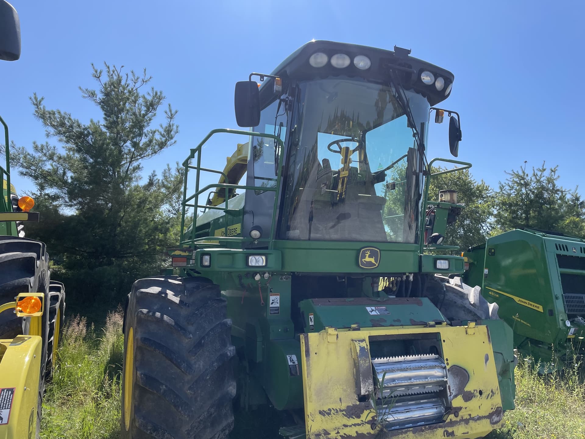 2011 John Deere 7450 Image