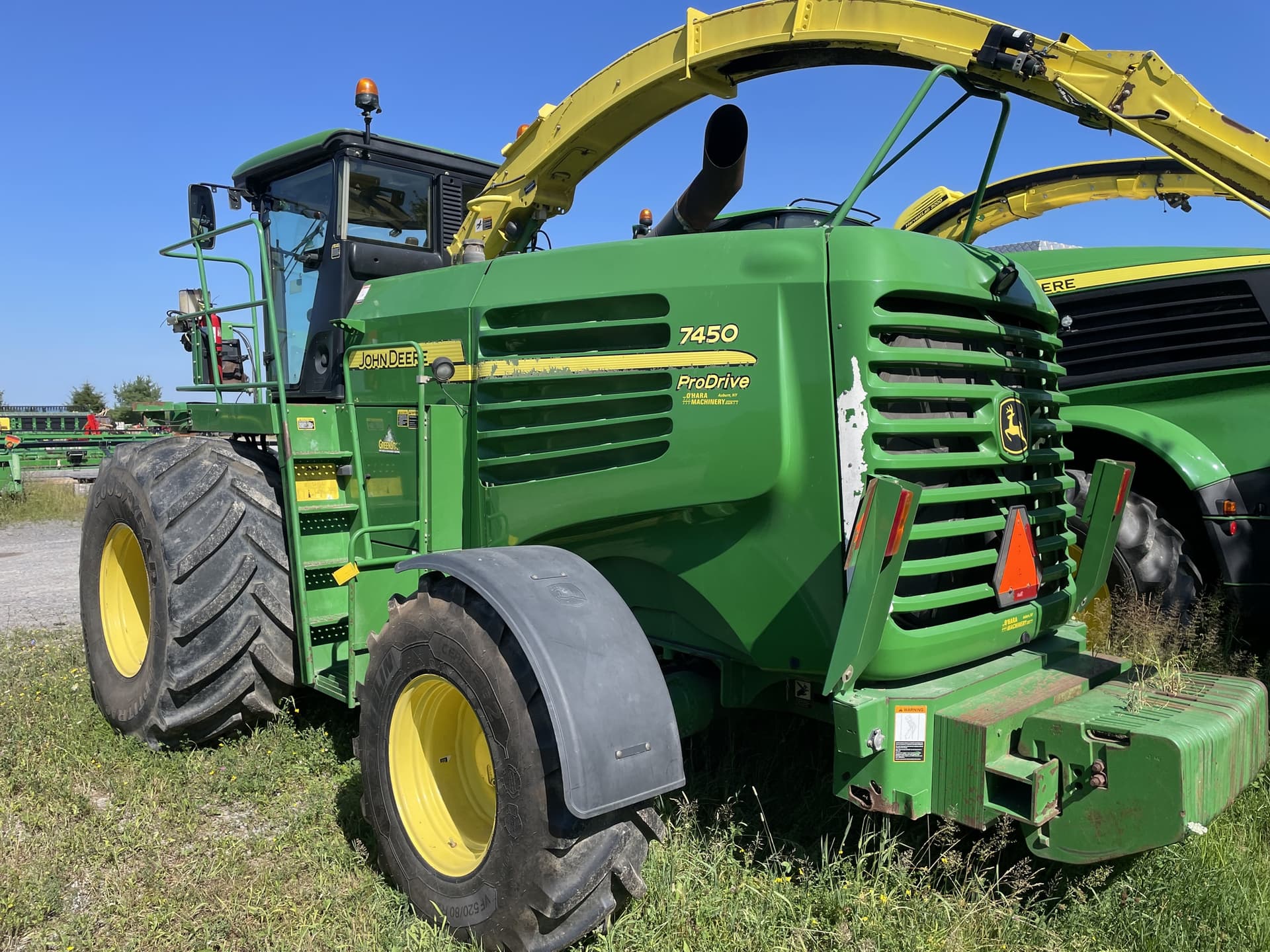 2011 John Deere 7450 Image