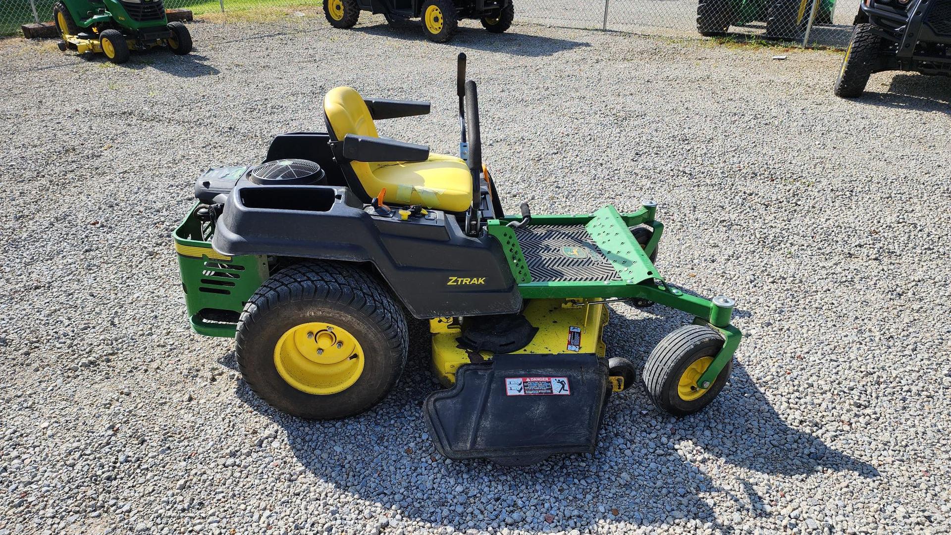 2017 John Deere Z525E Image