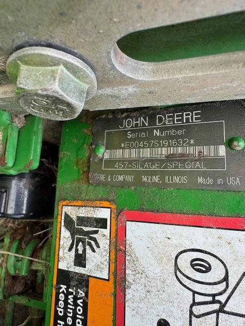 2002 John Deere 457 Silage Special Image