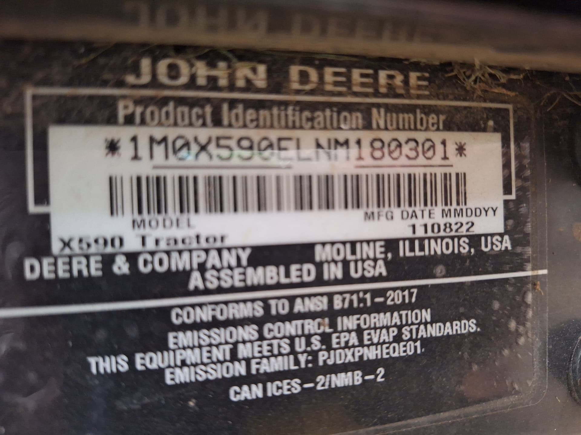 2023 John Deere X590 Image