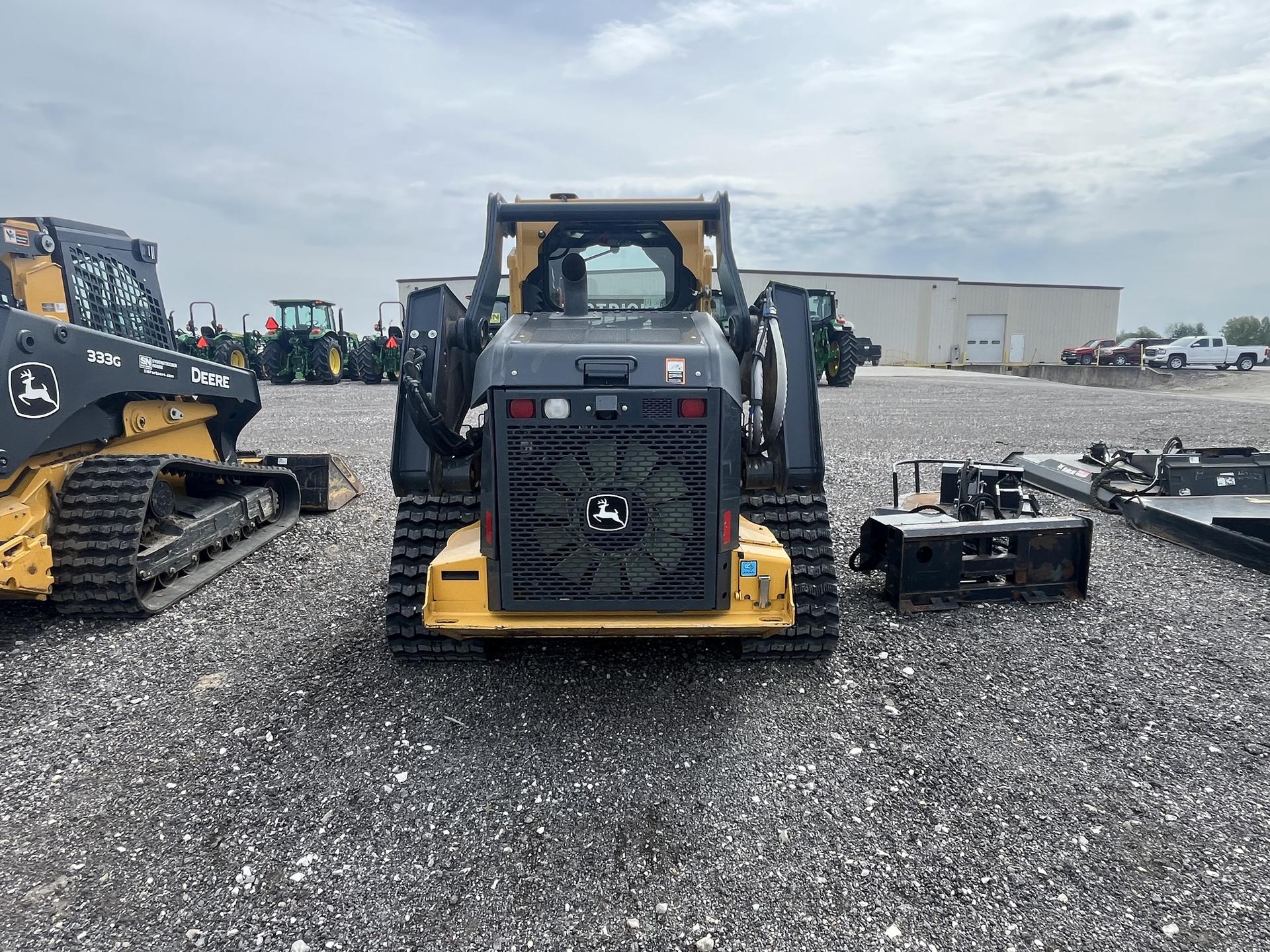 2021 John Deere 333G Image