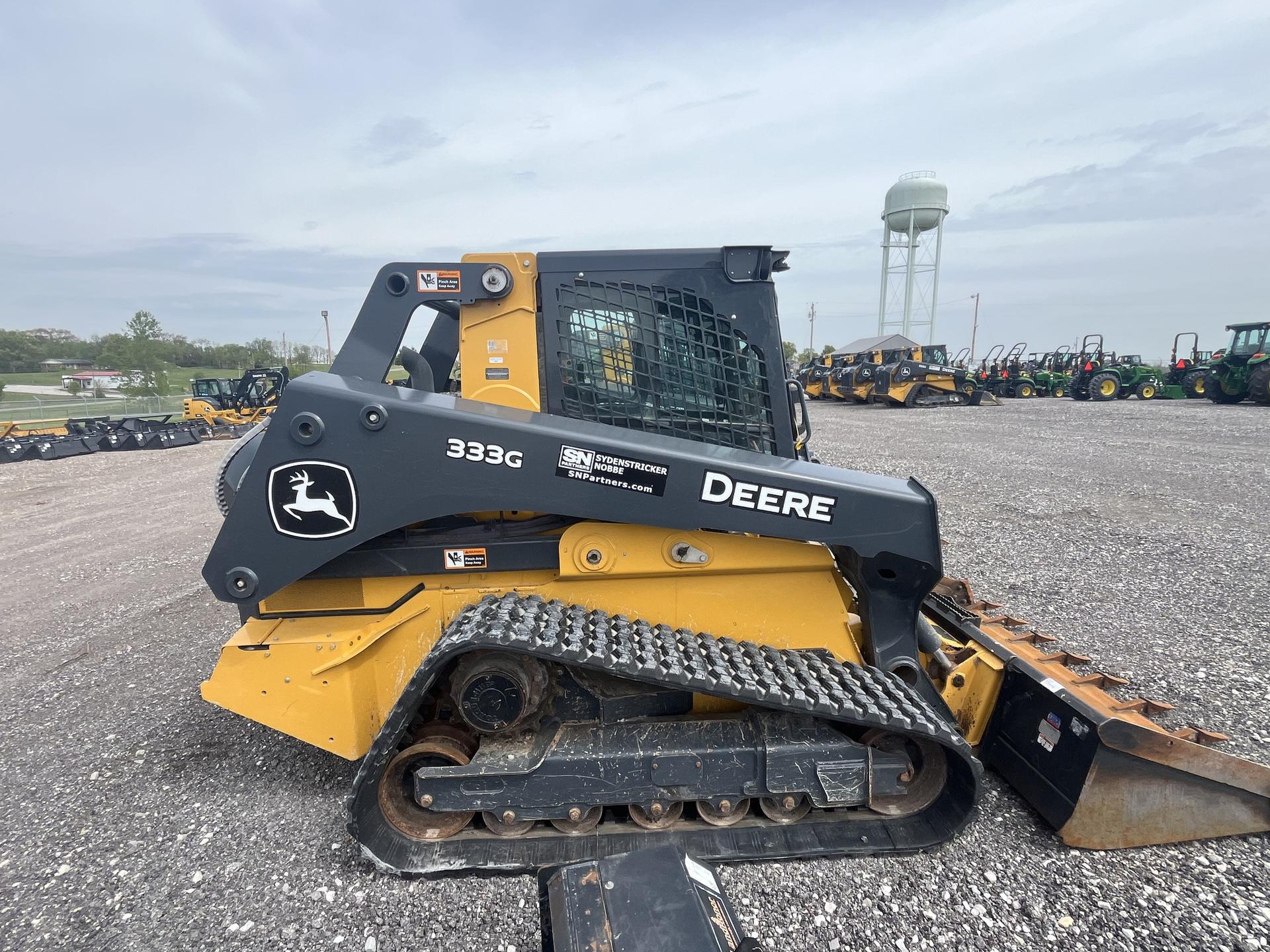 2021 John Deere 333G Image