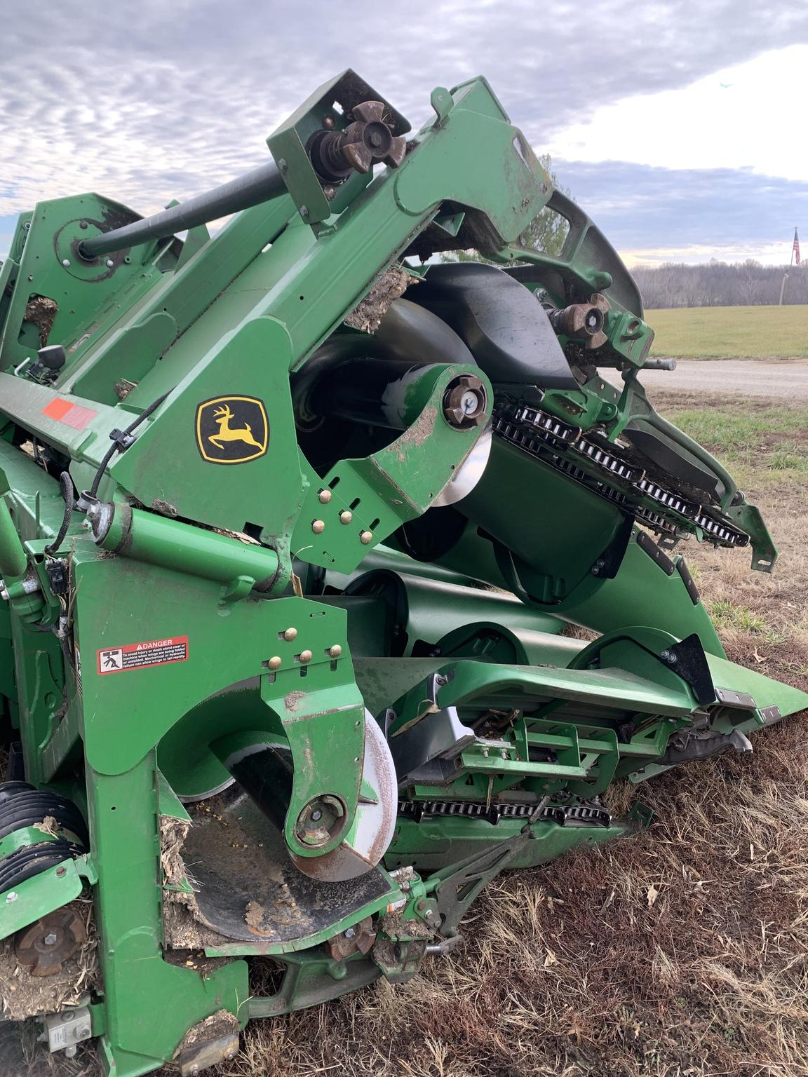 2019 John Deere 712FC Image