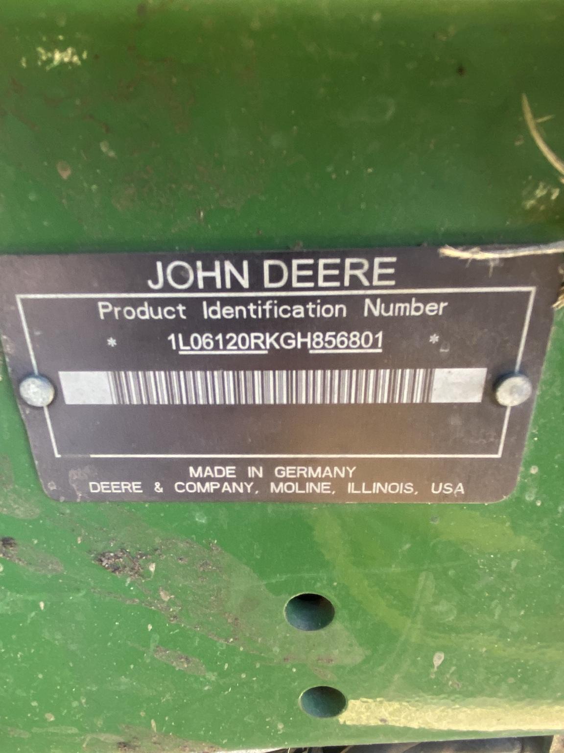 2016 John Deere 6120R Image