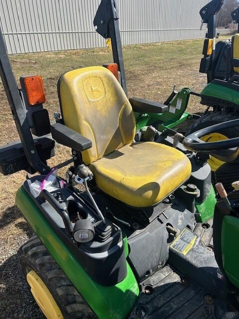 2014 John Deere 1025R Image