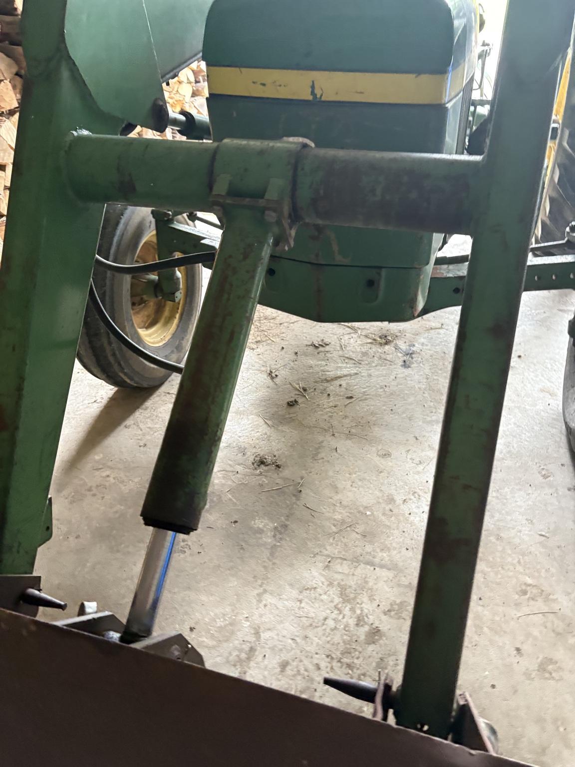 1978 John Deere 2040 Image