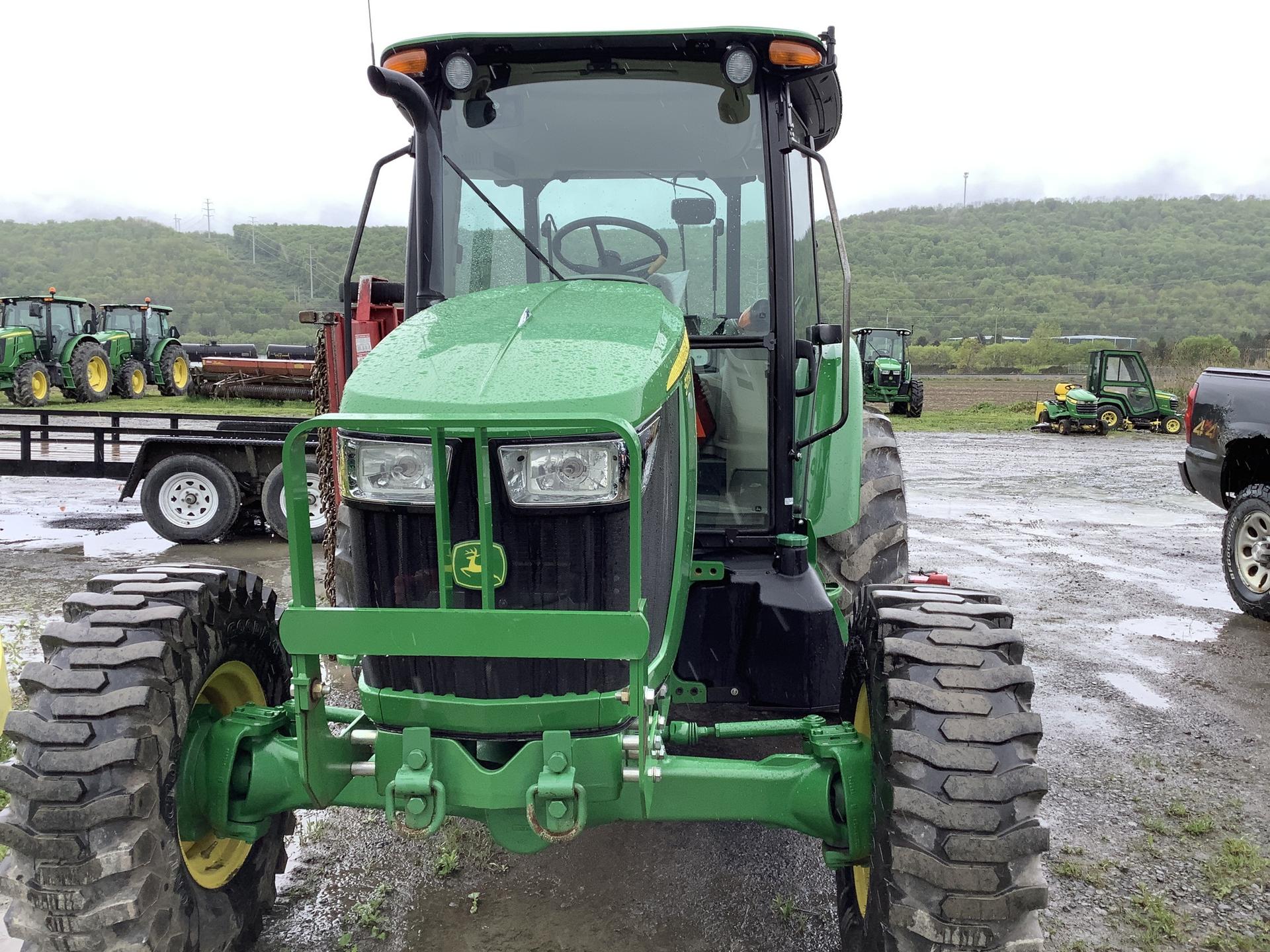 2017 John Deere 5075M Image