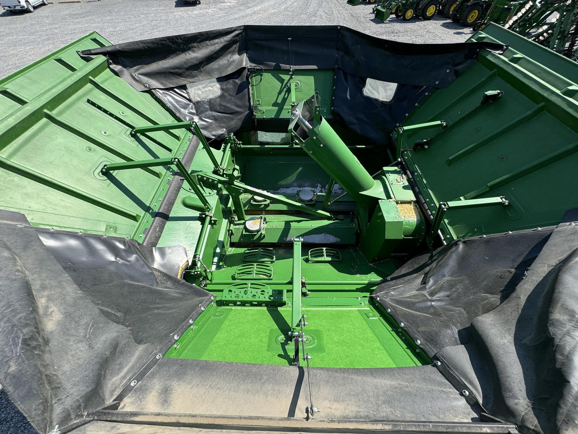 2023 John Deere S780 Image