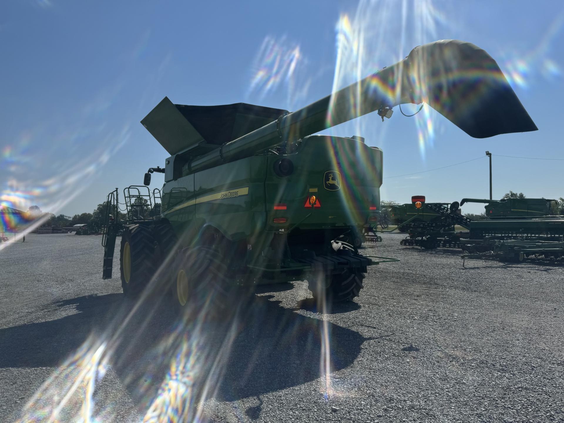 2023 John Deere S780 Image