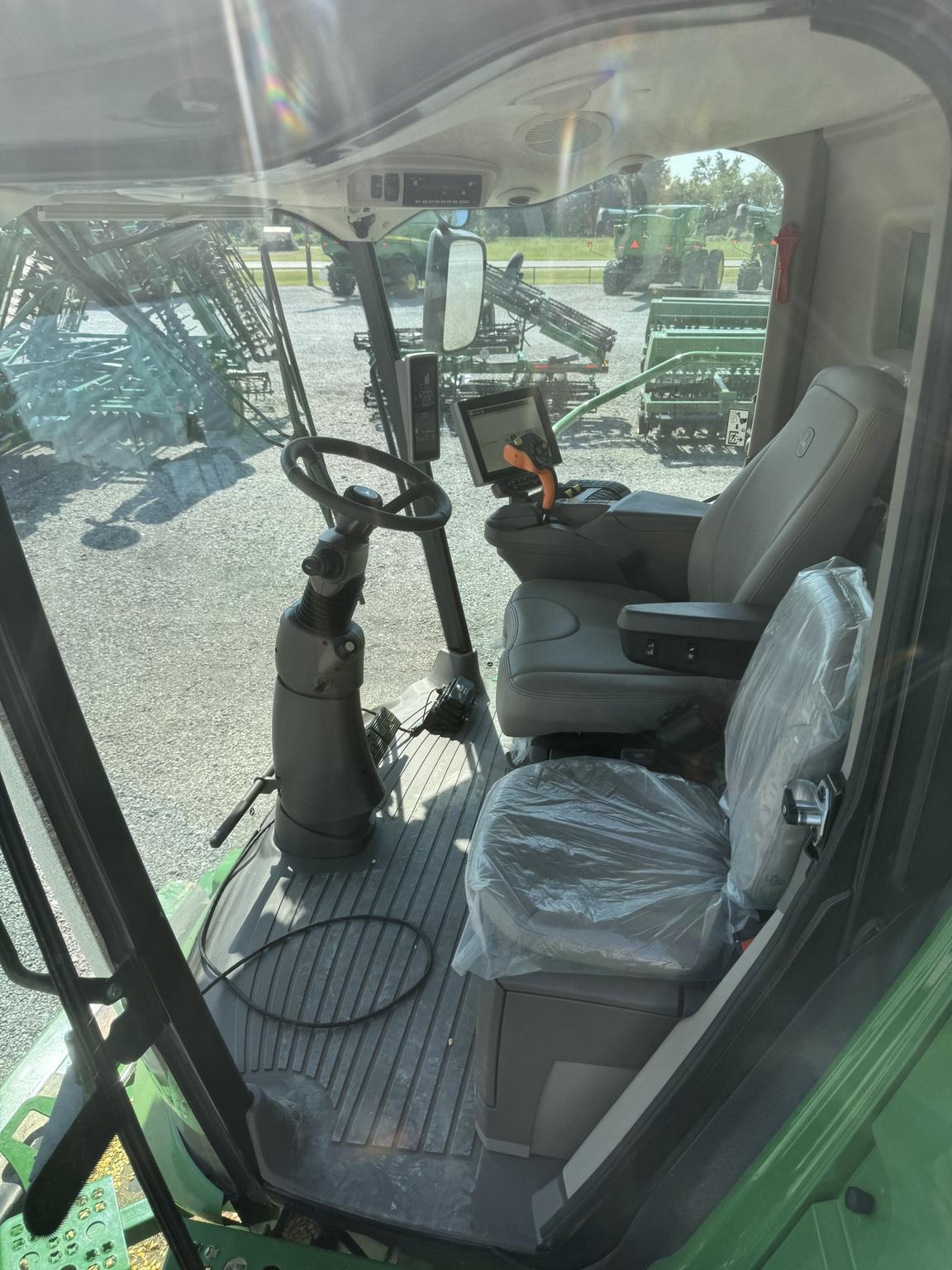 2023 John Deere S780 Image