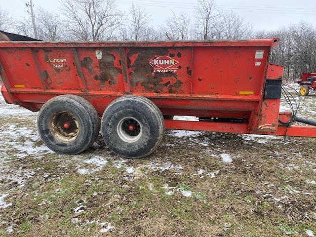 2014 Kuhn 8124T Image