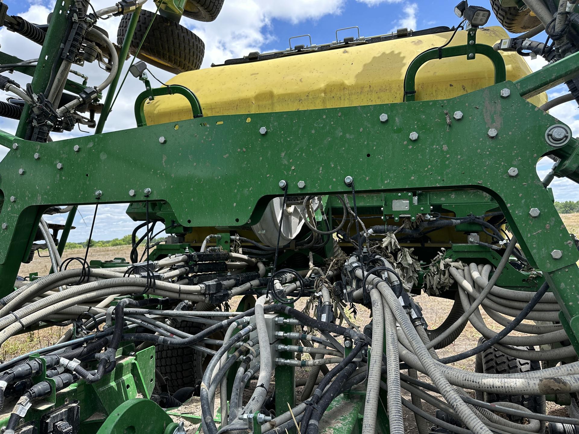 2023 John Deere N542C Image