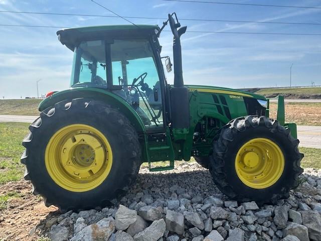 2023 John Deere 5130M Image