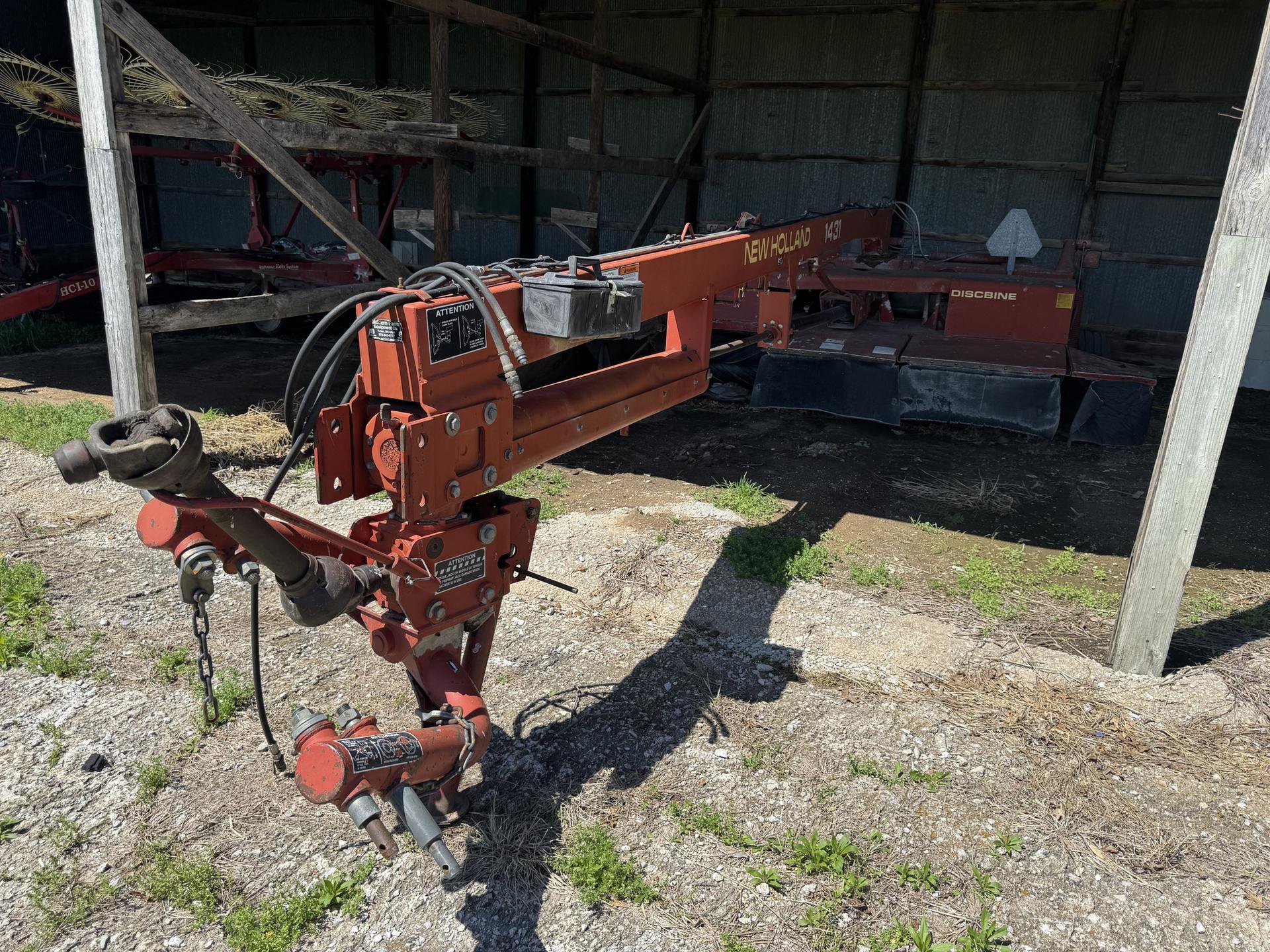 1999 New Holland 1431 Image