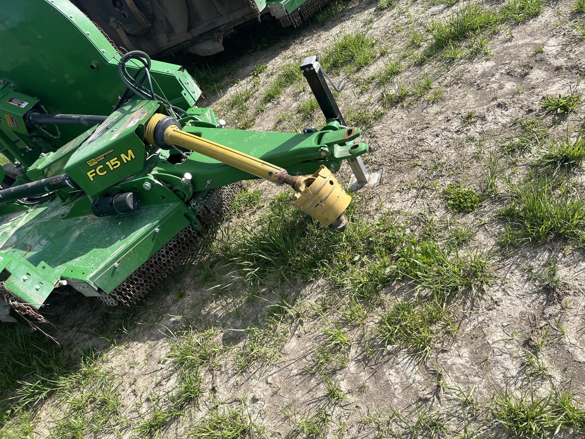 2023 John Deere FC15M Image