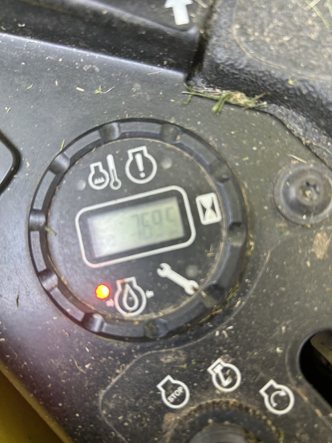 2016 John Deere Z930M Image