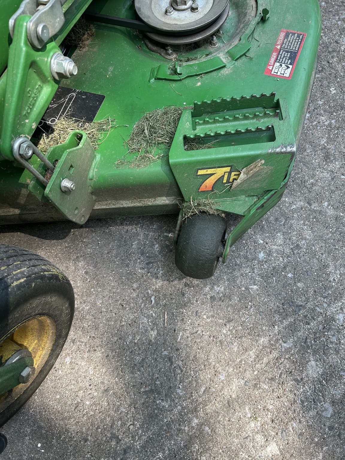 2016 John Deere Z930M Image