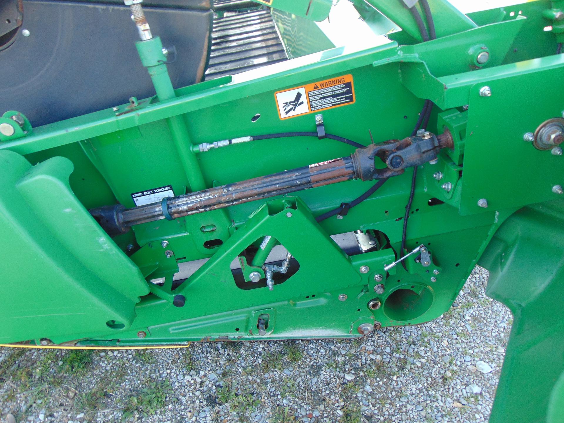 2013 John Deere 640FD Image