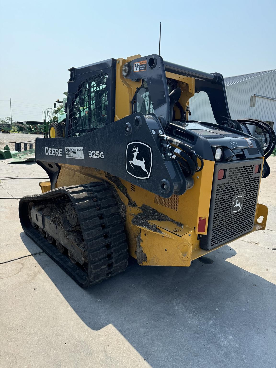 2023 John Deere 325G Image
