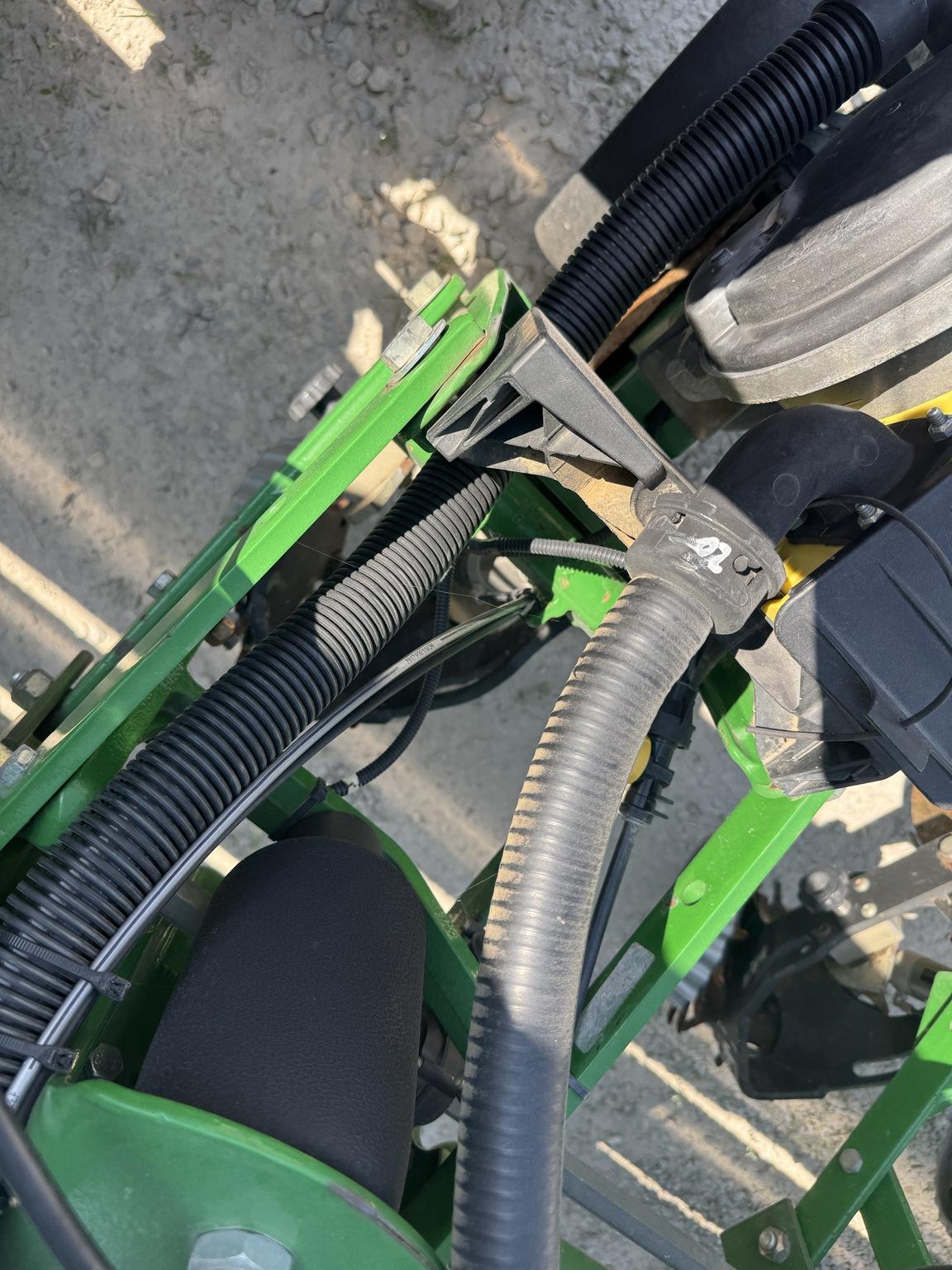 2013 John Deere 1770NT CCS Image