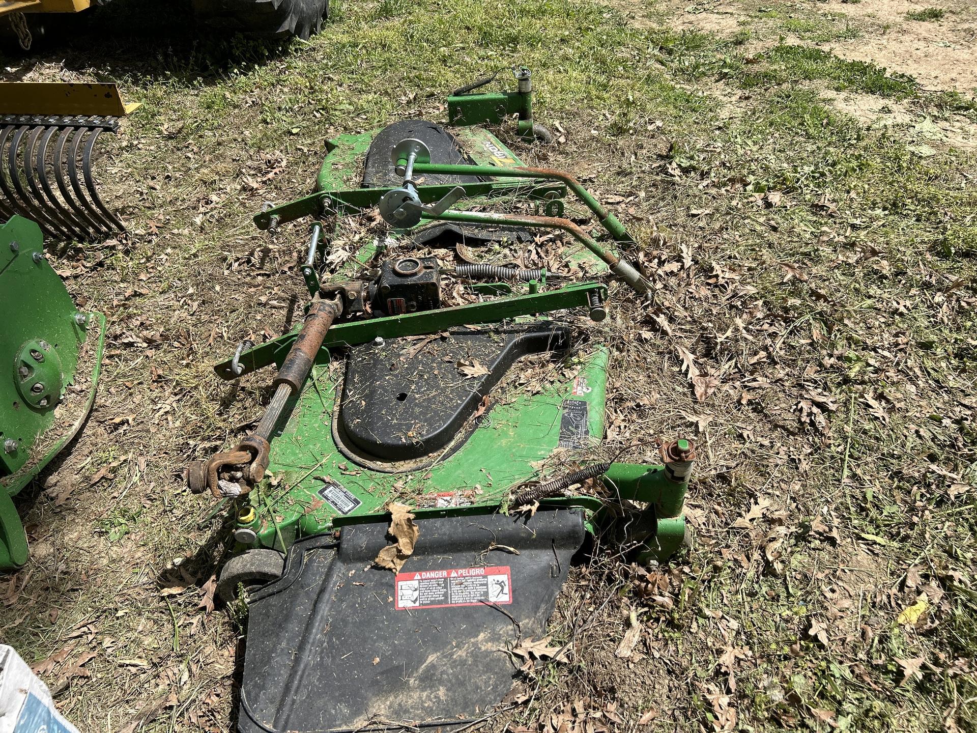 2009 John Deere 4320 Image