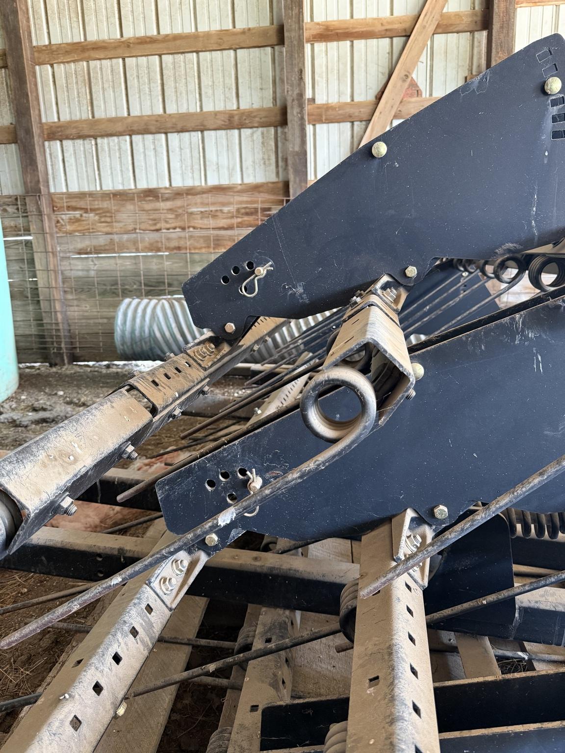 2013 John Deere 2623 Image