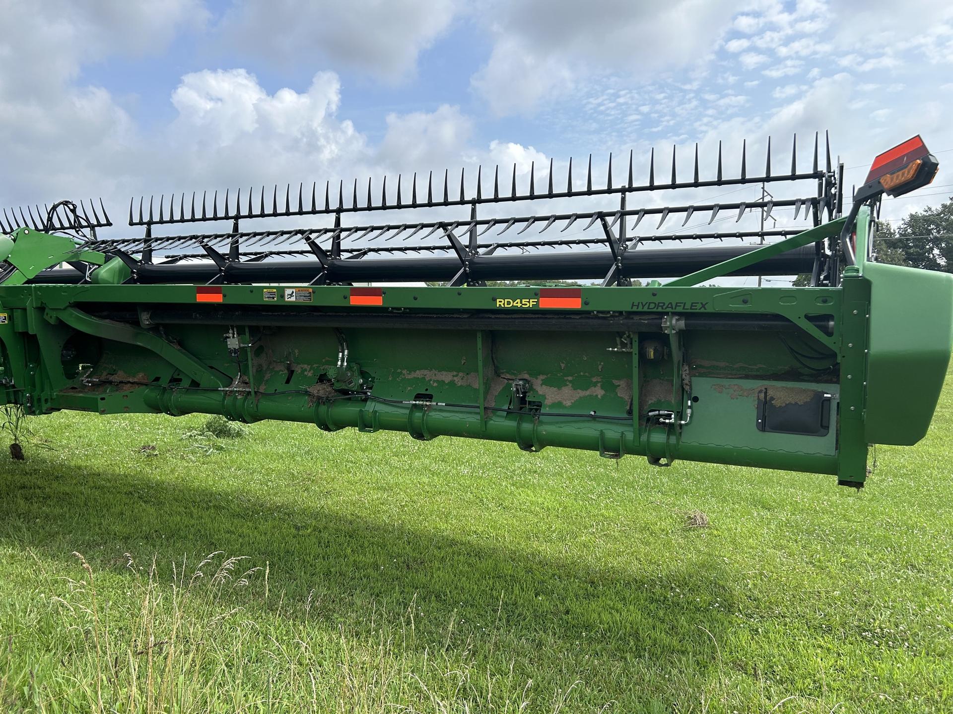 2023 John Deere RD45F Image