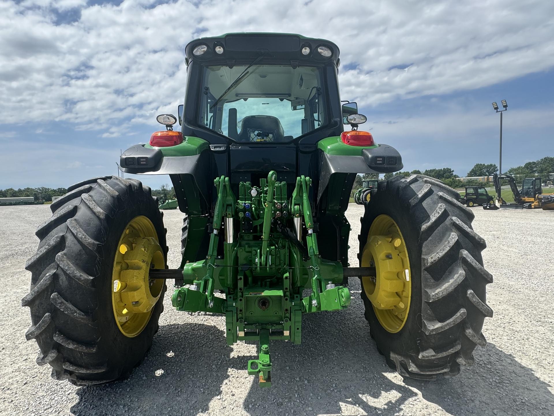 2023 John Deere 6175M Image