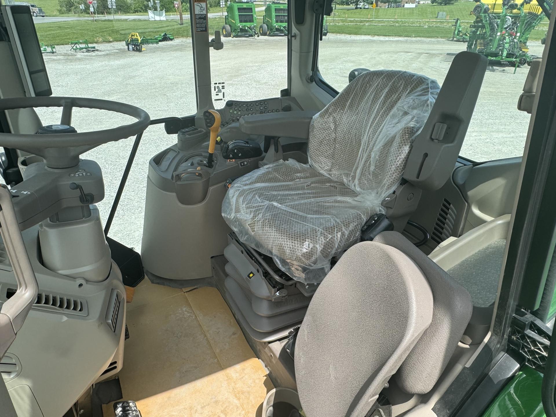 2023 John Deere 6175M Image