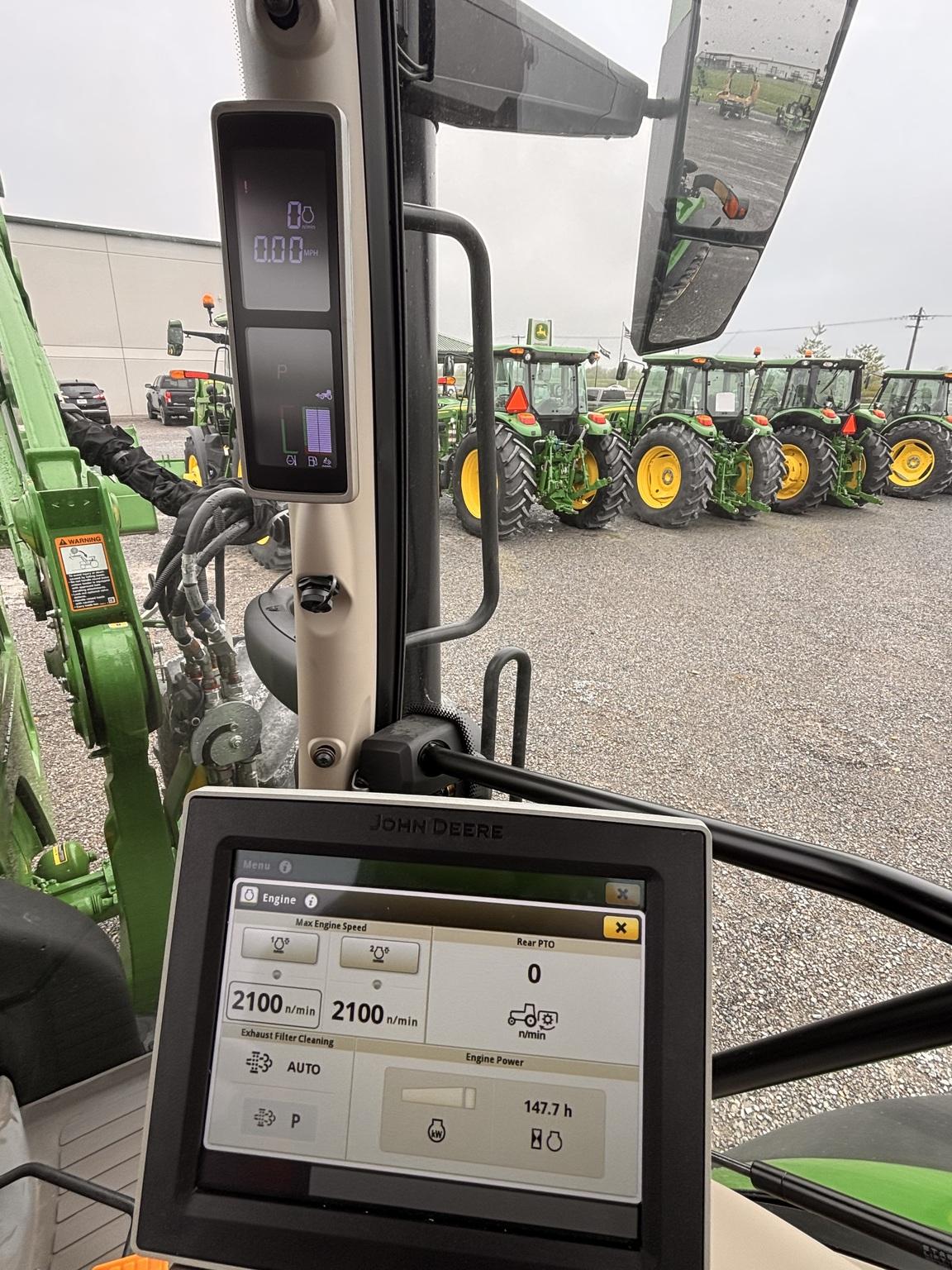 2023 John Deere 6R 155 Image