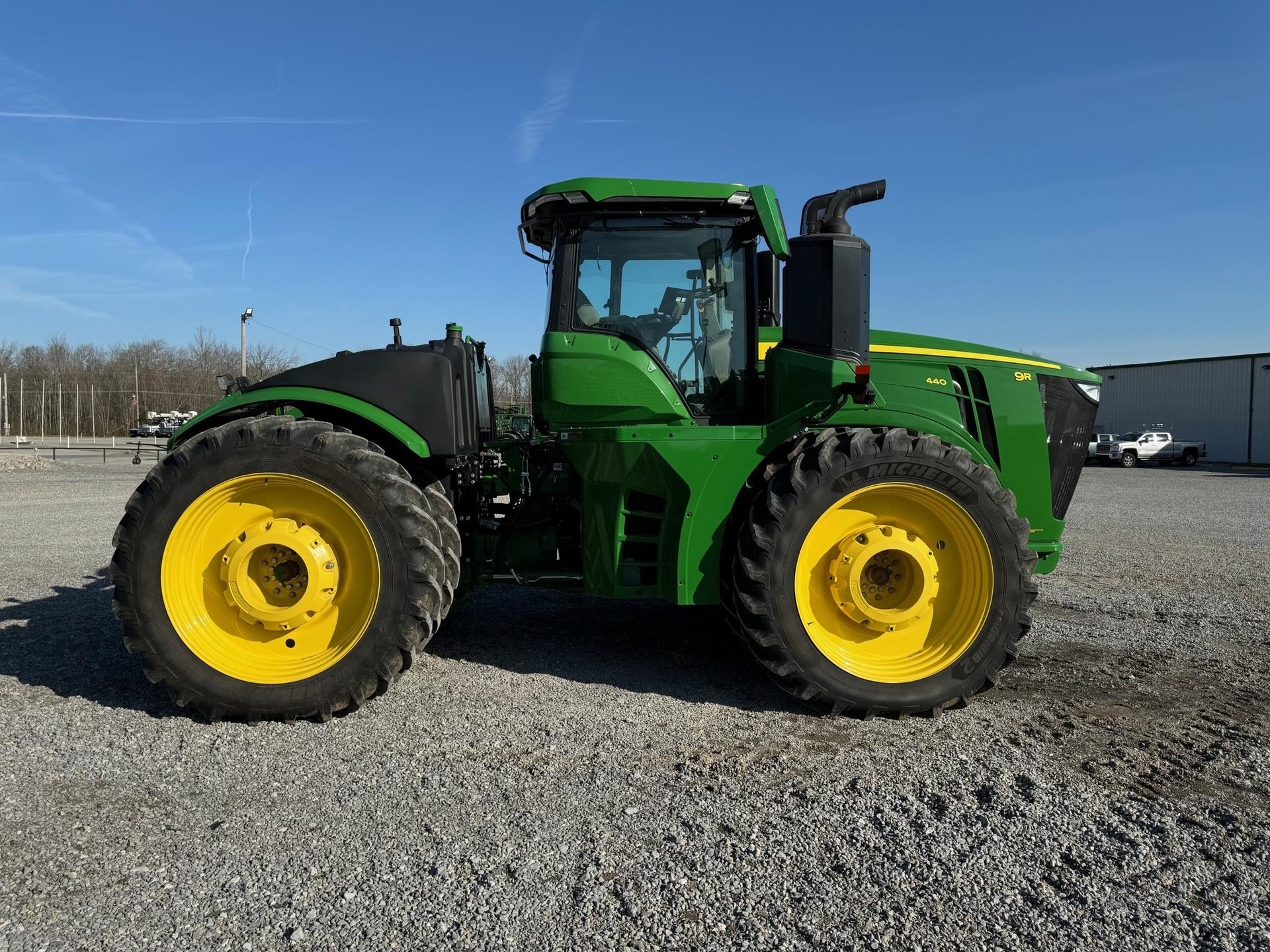2024 John Deere 9R 440 Image