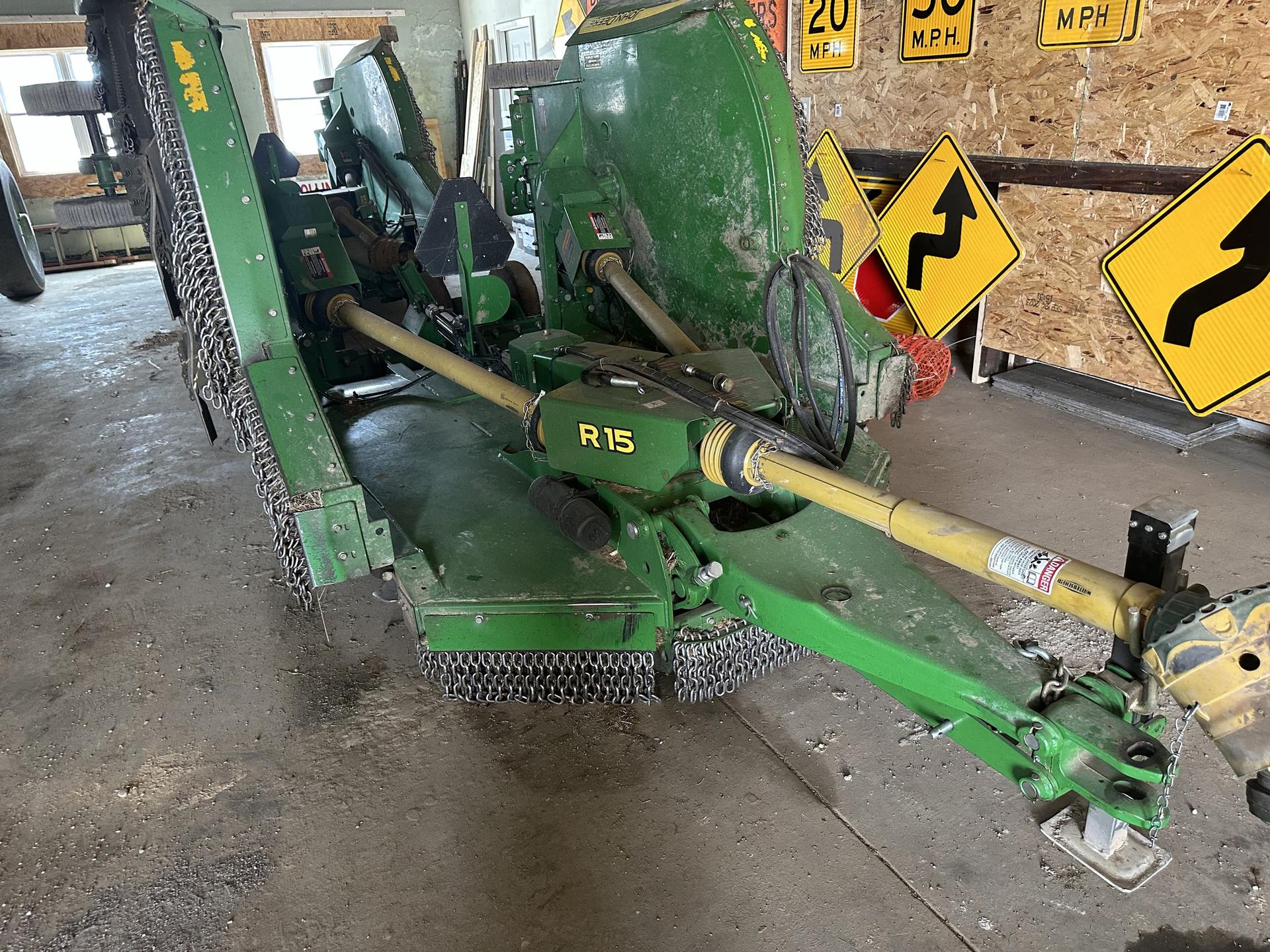 2022 John Deere R15 Image