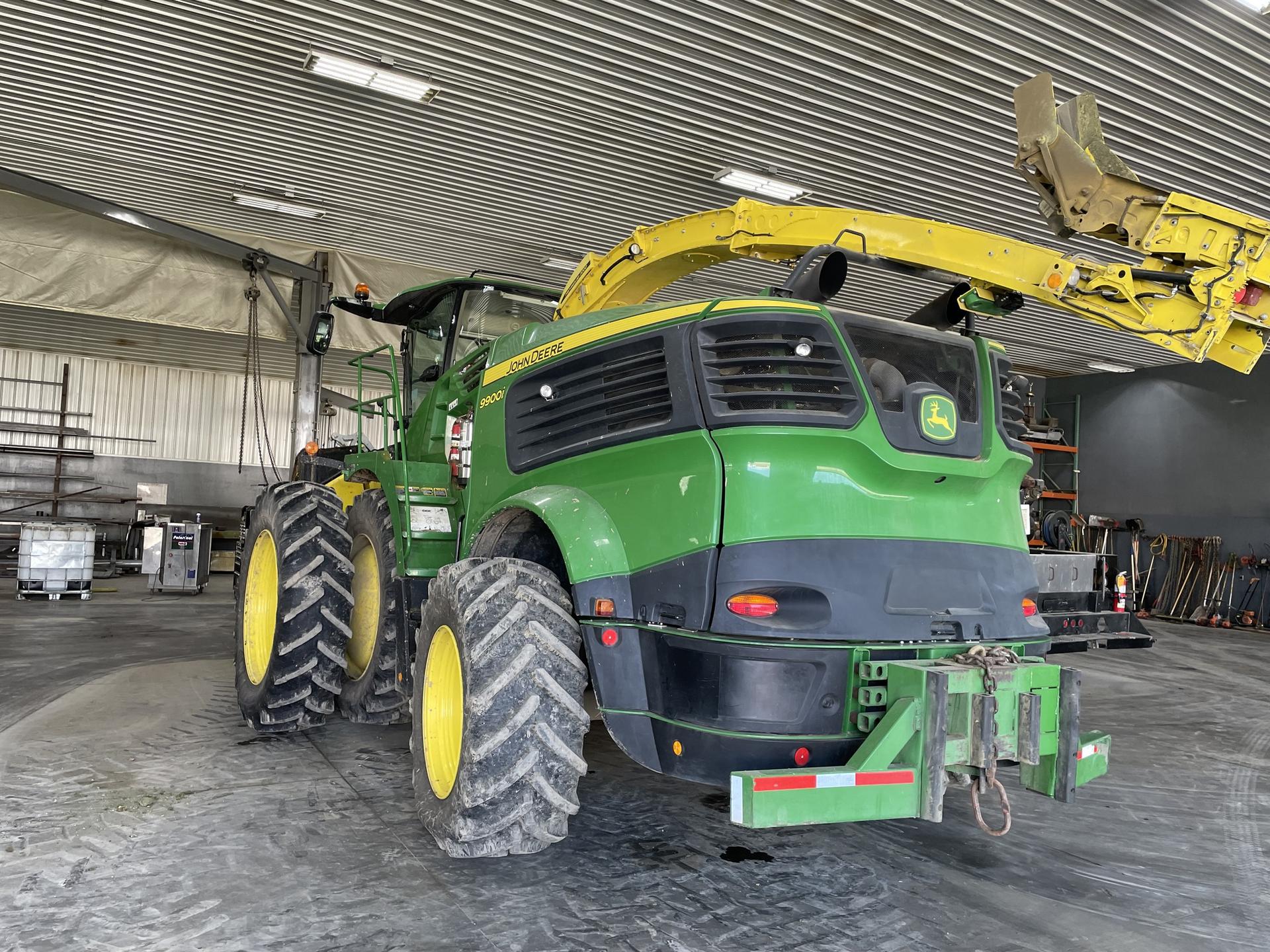 2020 John Deere 9900i Image