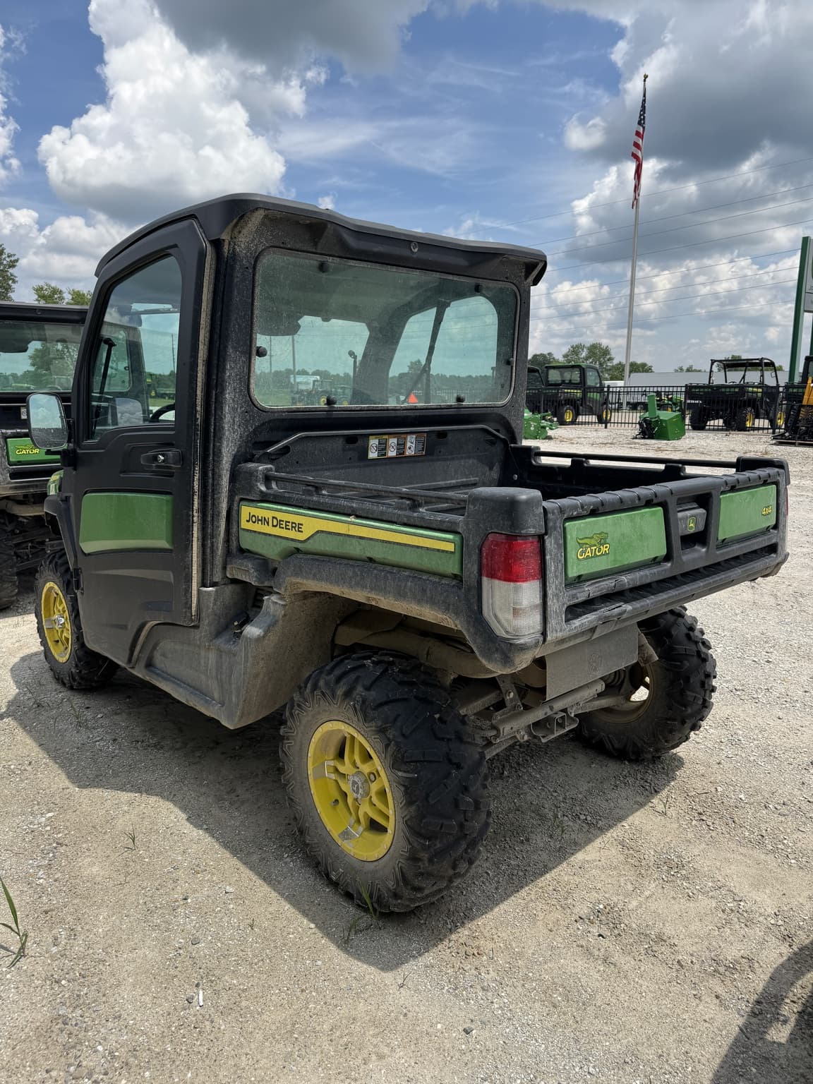 2024 John Deere XUV 835M Image