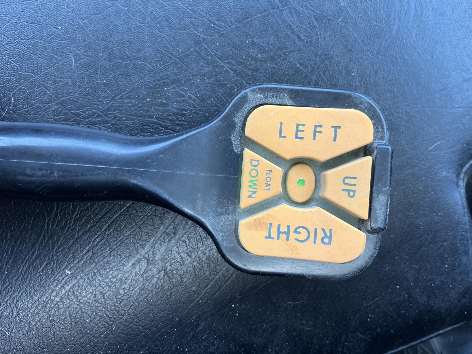 2022 John Deere XUV 835M Image