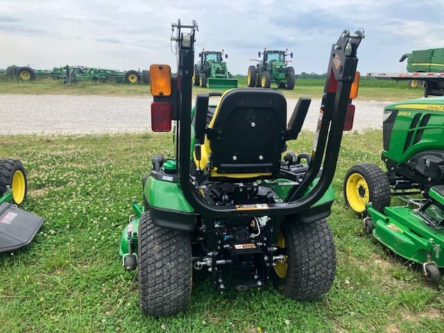 2019 John Deere 1025R Image