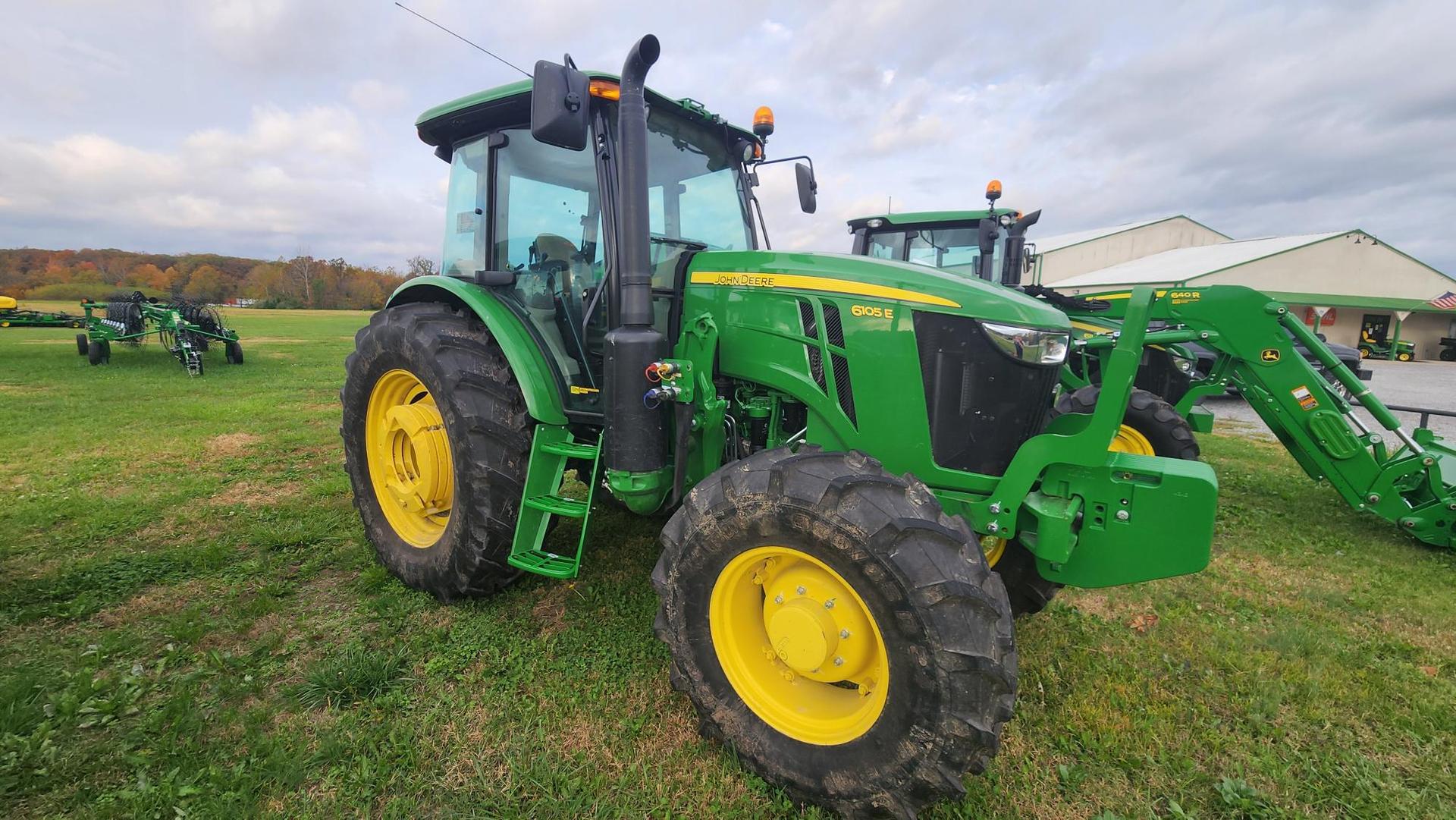 2023 John Deere 6105E Image
