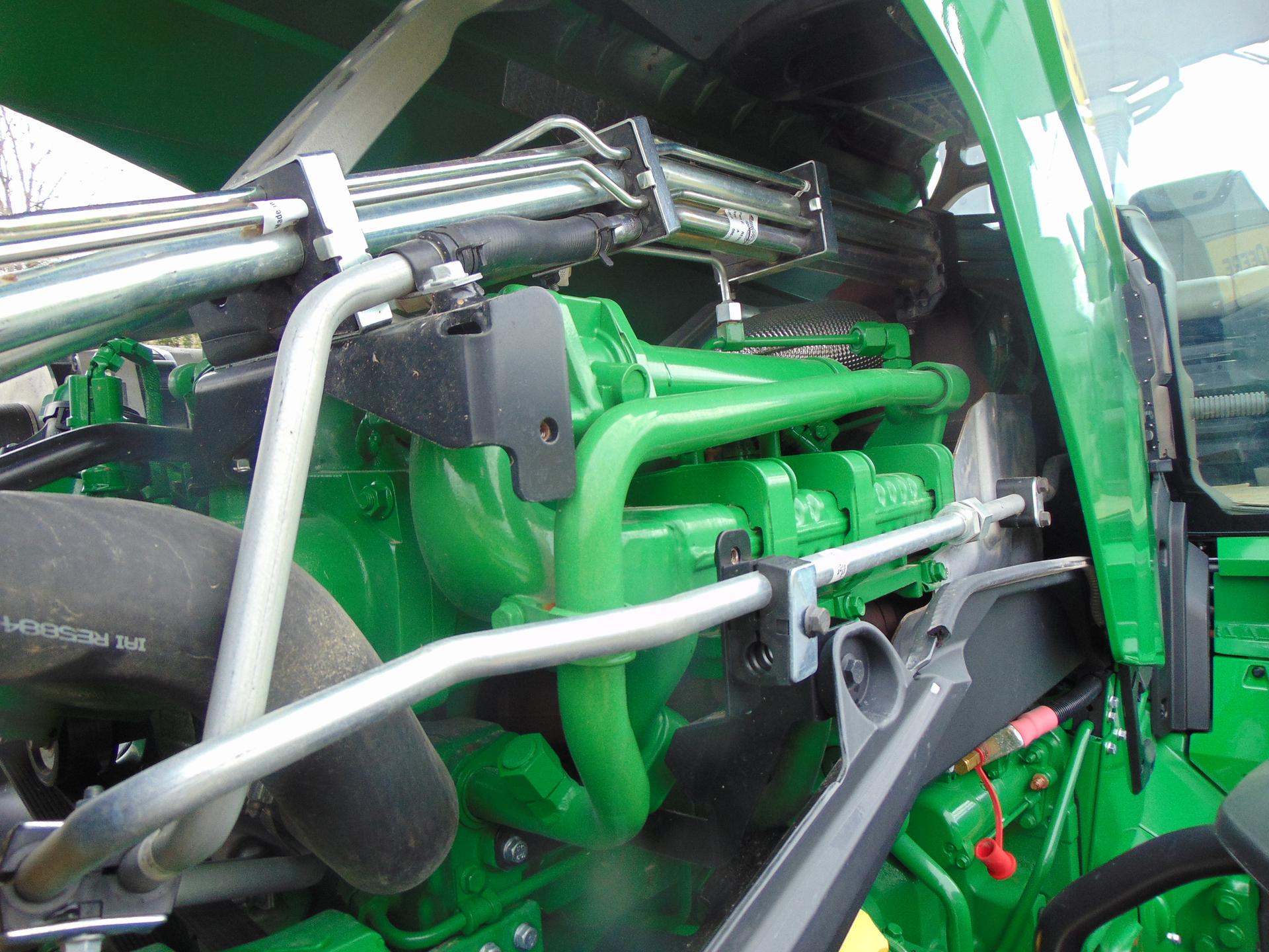 2024 John Deere 8R 310 Image
