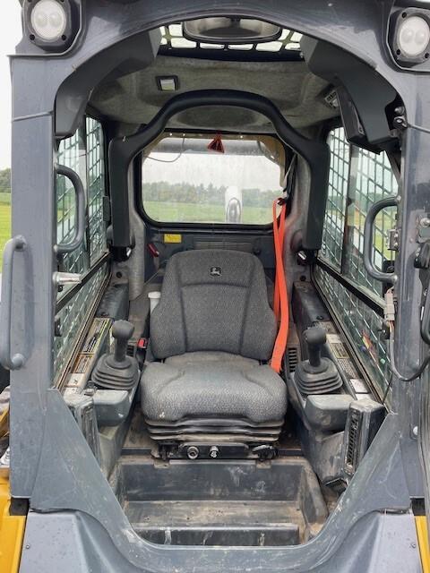 2022 John Deere 333G Image