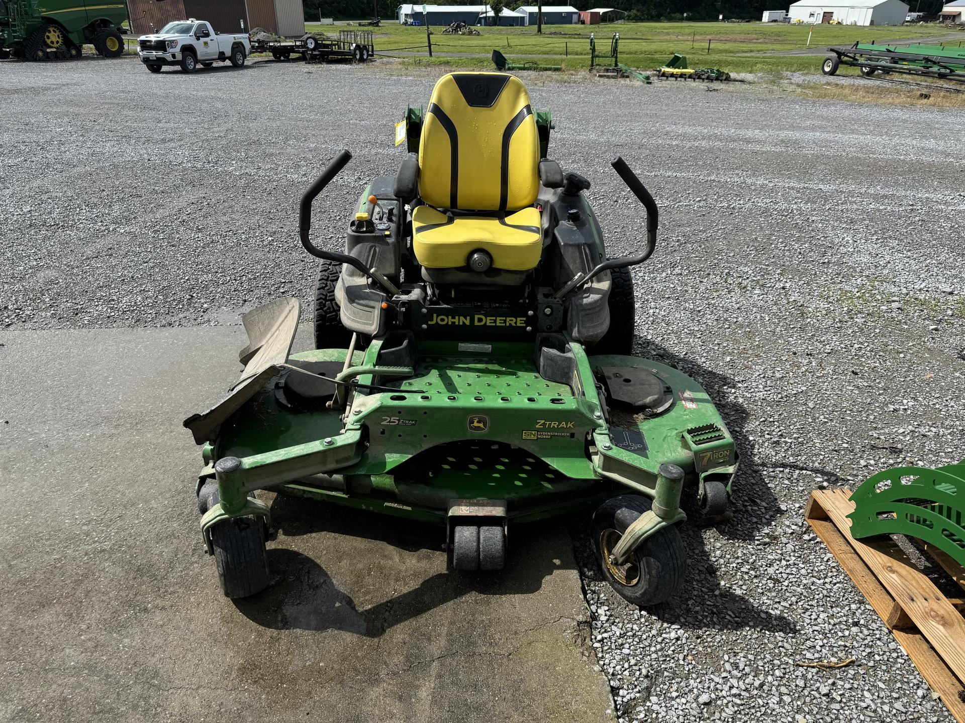 2022 John Deere Z950M Image