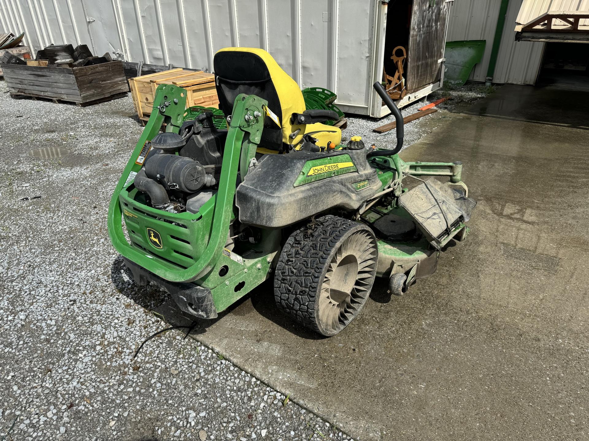 2022 John Deere Z950M Image