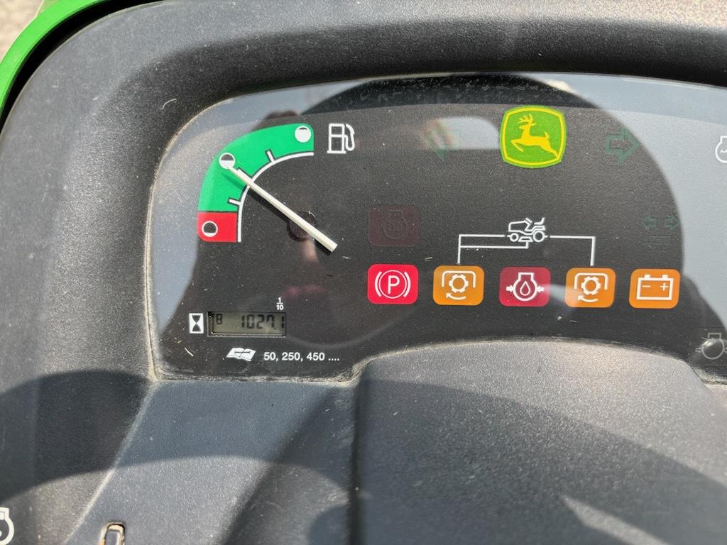 2004 John Deere X485 Image