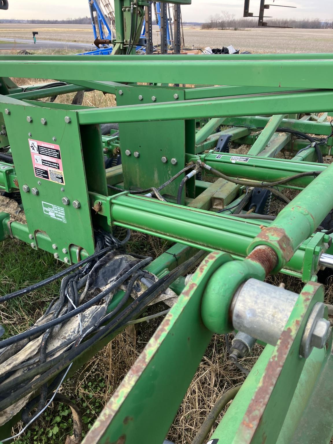 John Deere 2200 Image