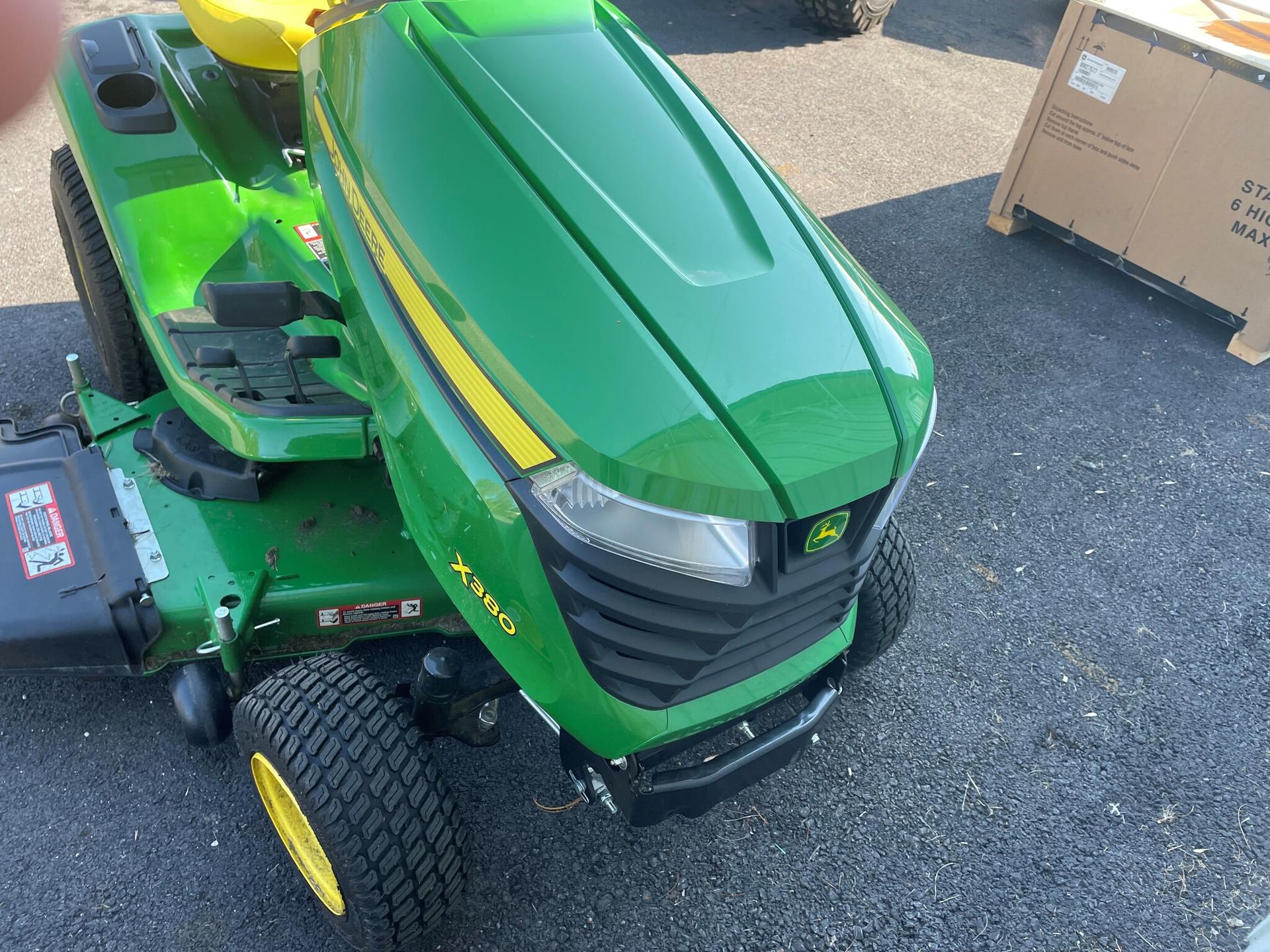 2024 John Deere X380 Image