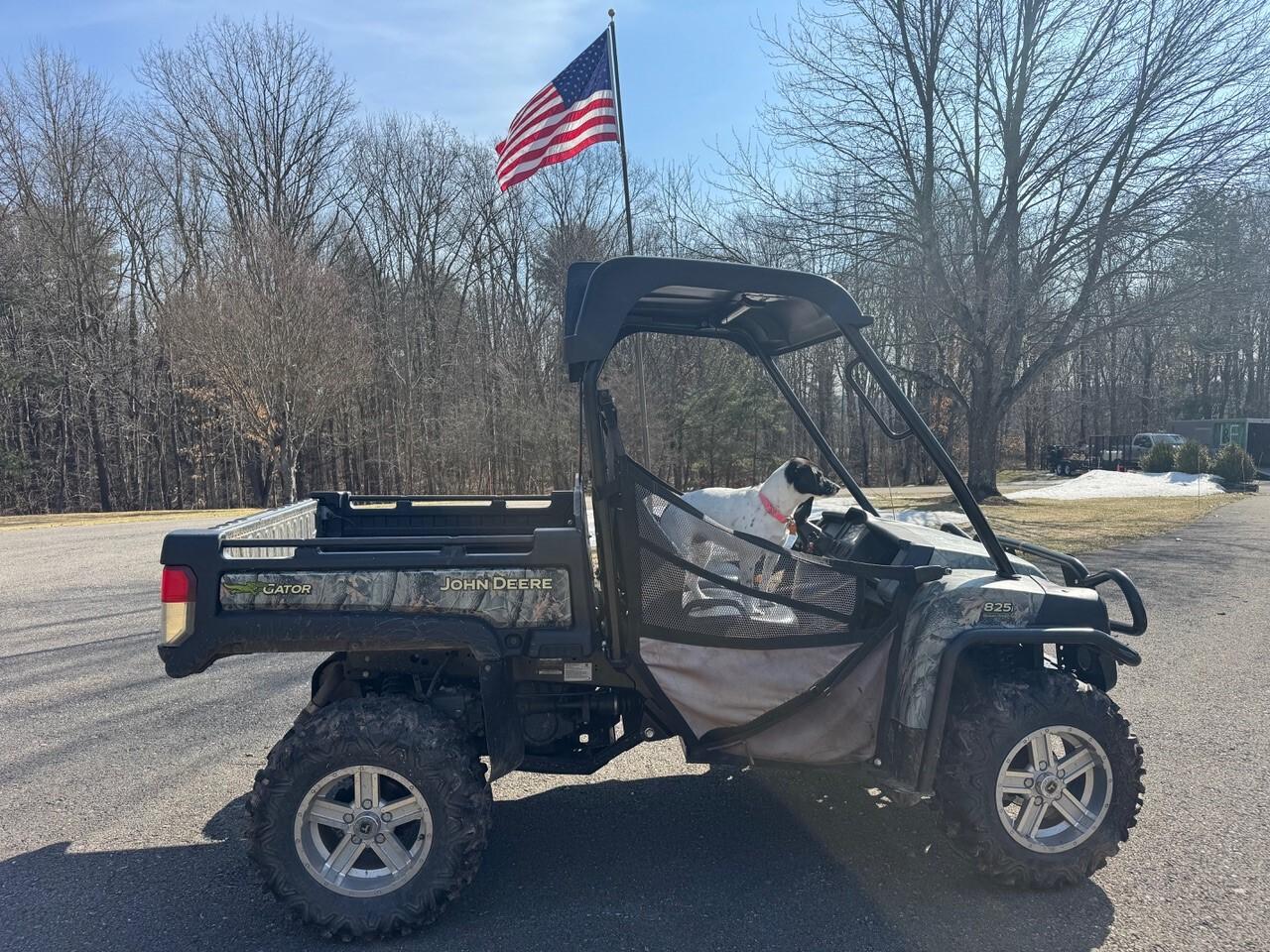 2016 John Deere XUV 825I CAMO Image
