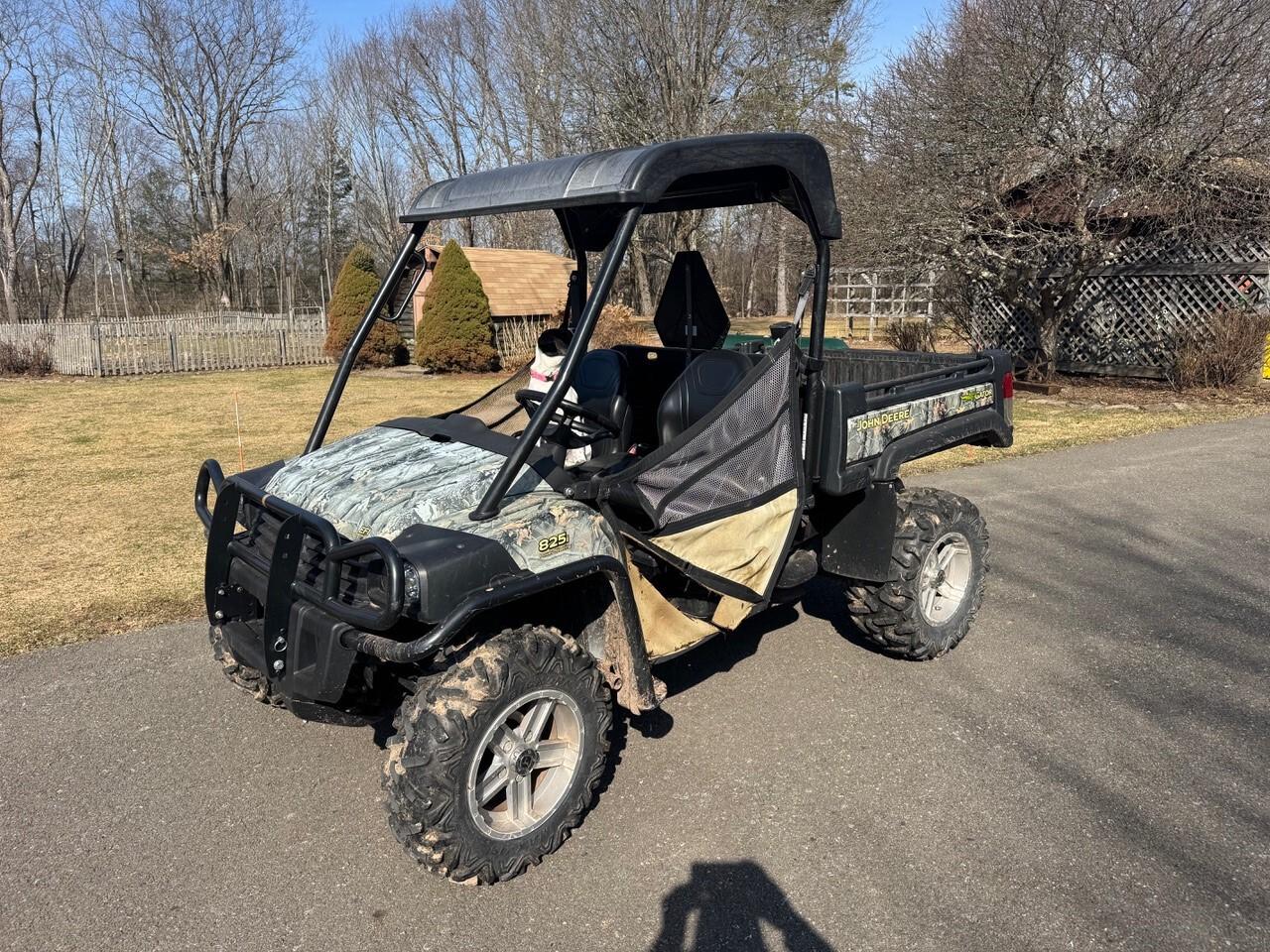 2016 John Deere XUV 825I CAMO Image