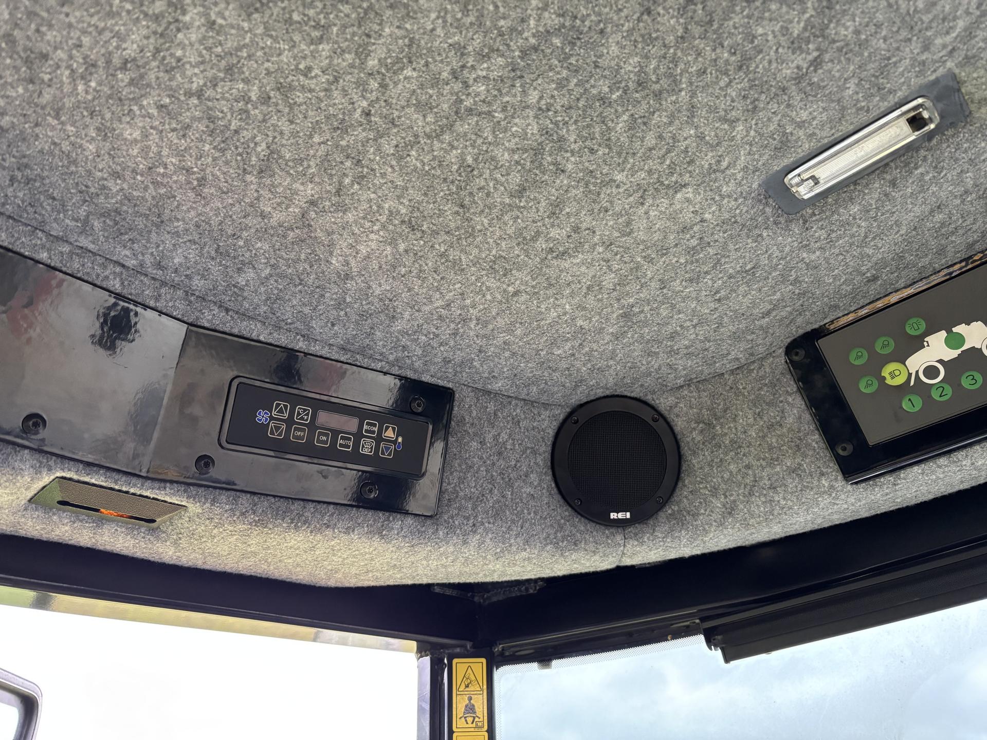 2019 RoGator RG1100C Image